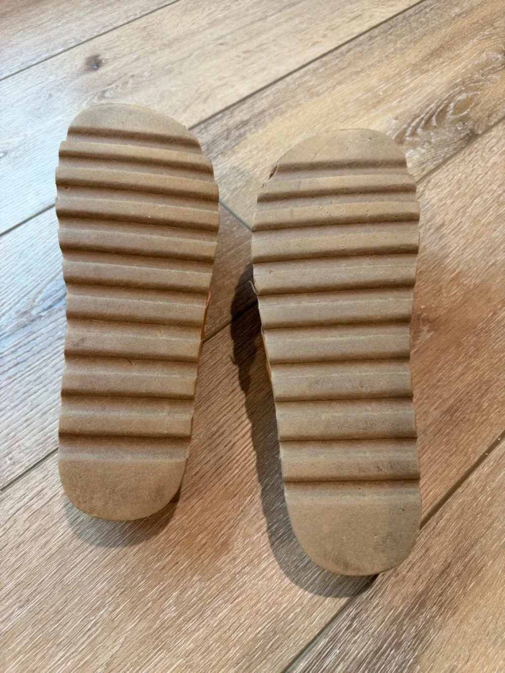 Reef Women's Kaia Crisscross Slide Sandals size 9 - Picture 5 of 5